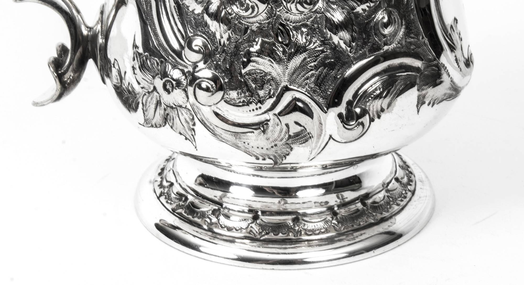 19th Century English Silver Plate Lidded Ewer Lipped Tankard Martin Hall & Co In Excellent Condition In London, GB