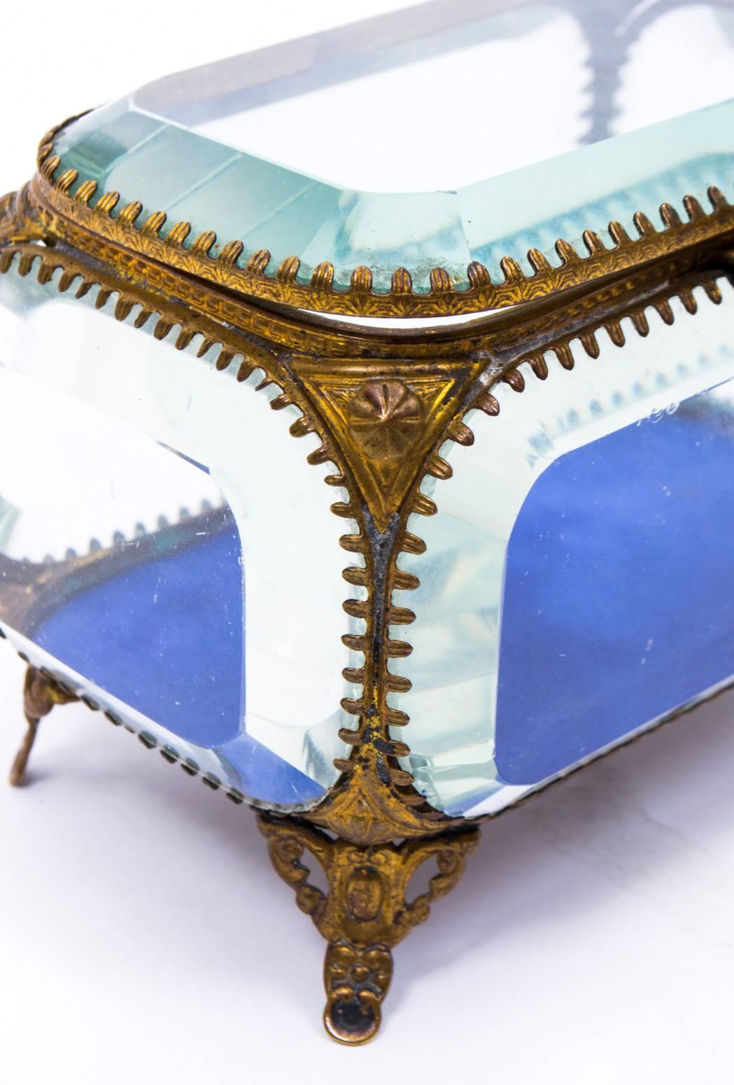 19th Century French Ormolu and Glass Table Wedding Casket 3