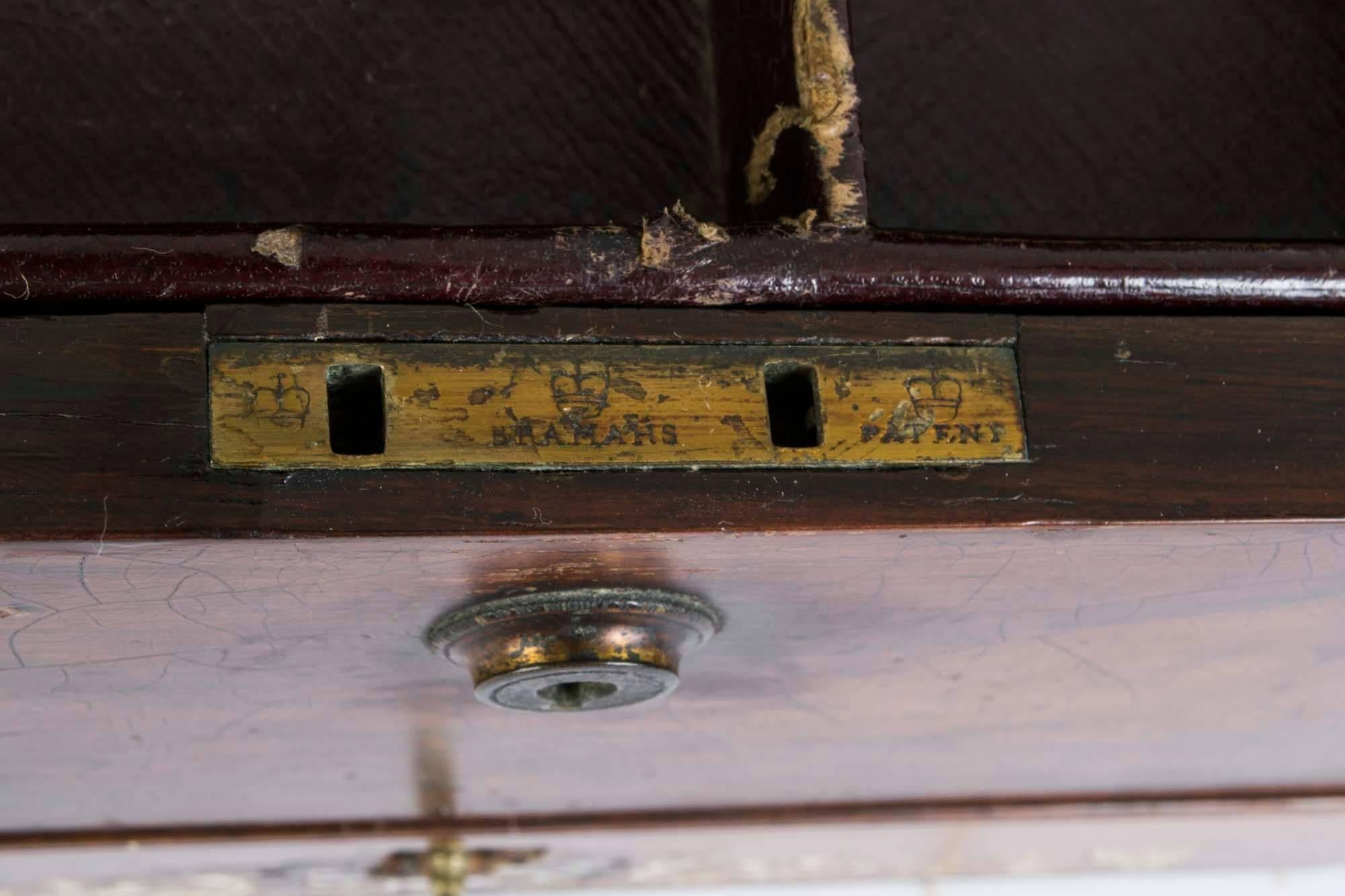 19th Century Victorian Rosewood and Mother-of-Pearl Box 5