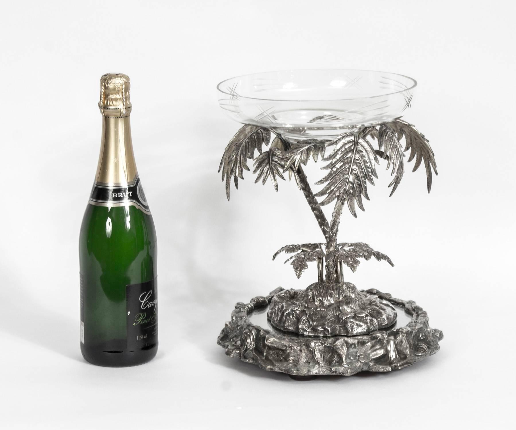 Antique Victorian Silver Plated Palm Tree Centrepiece Mirrored Base, circa 1860 5