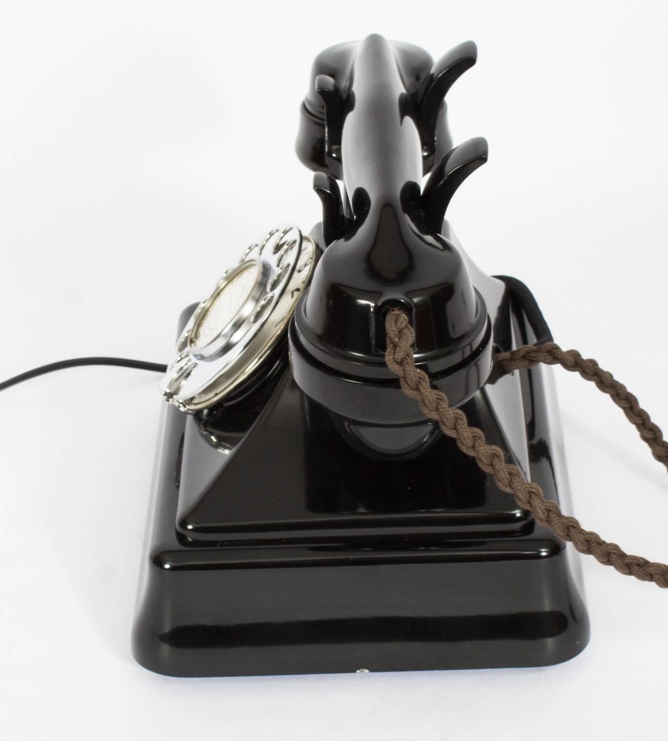 Antique Black Perspex Bakelite Pyramid 162 Telephone 1937 2