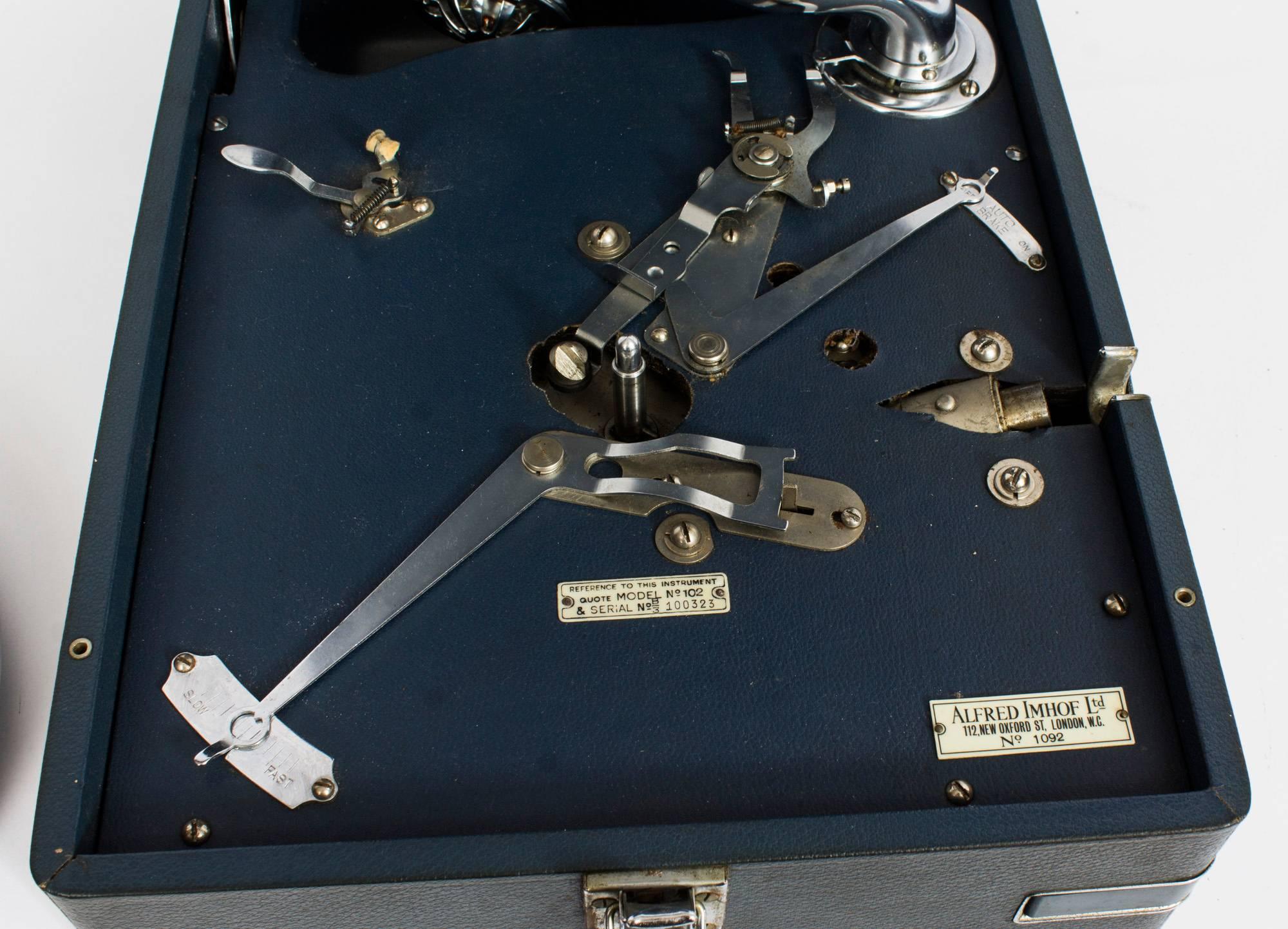 Antique Gramophone Portable Hmv Mod 102 Rare en Bleu Excellent état à London, GB