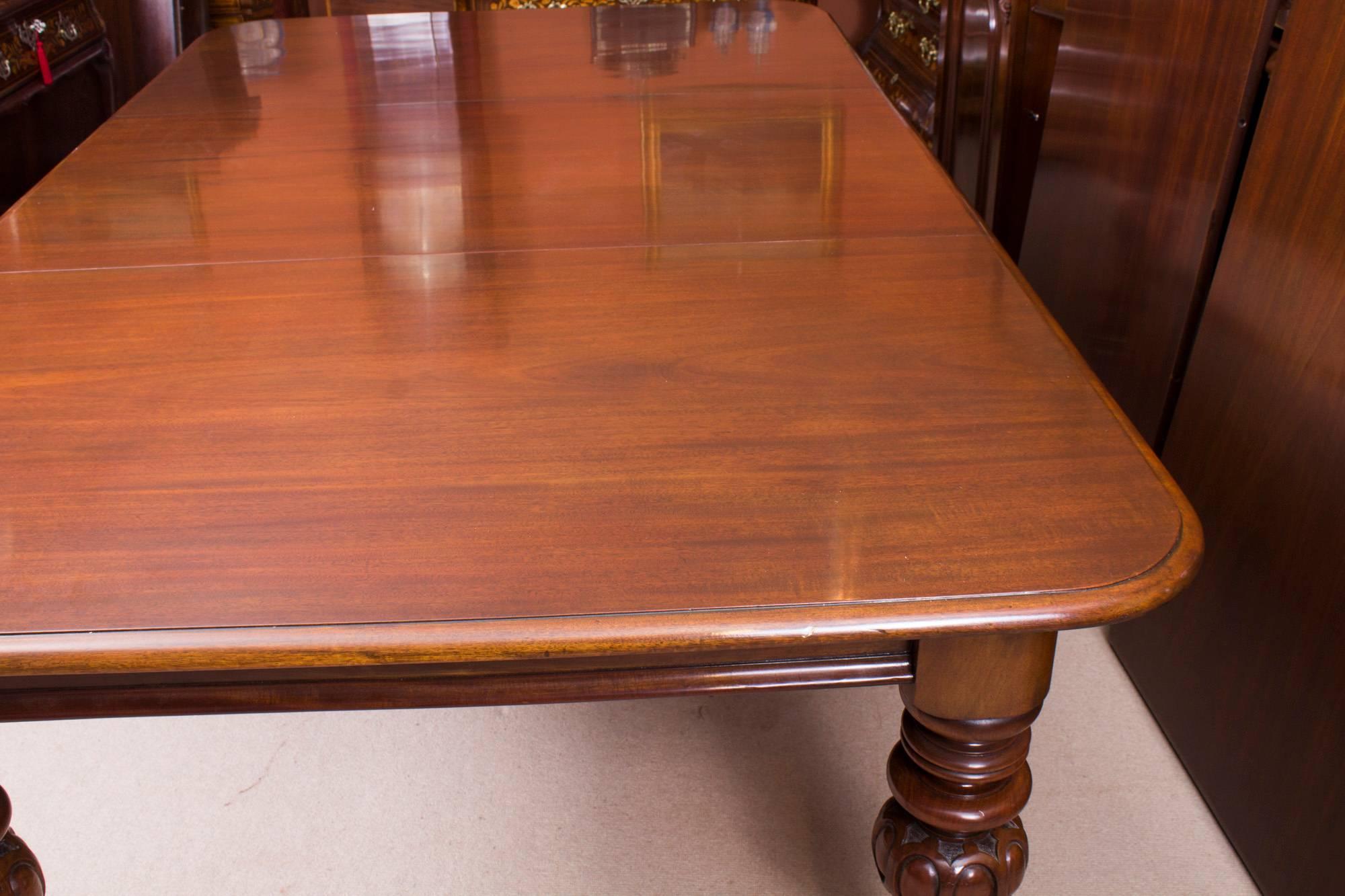19th Century Victorian 12 ft Flame Mahogany Extending Dining Table 1
