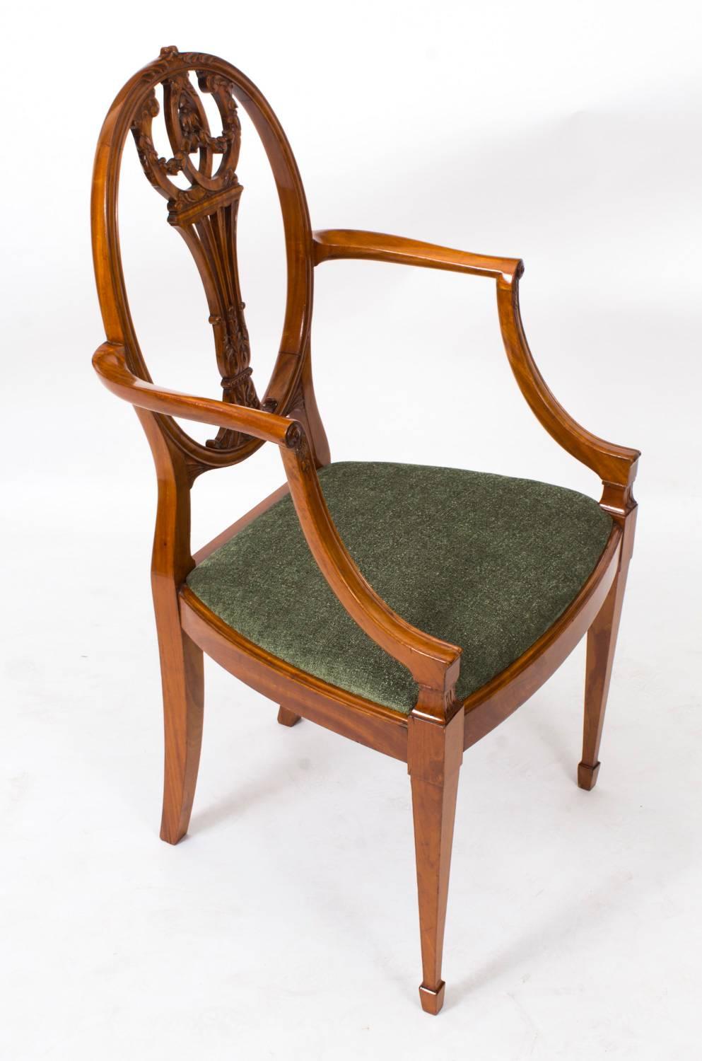 Victorian 19th Century Pair of Sheraton Revival Satinwood Armchairs