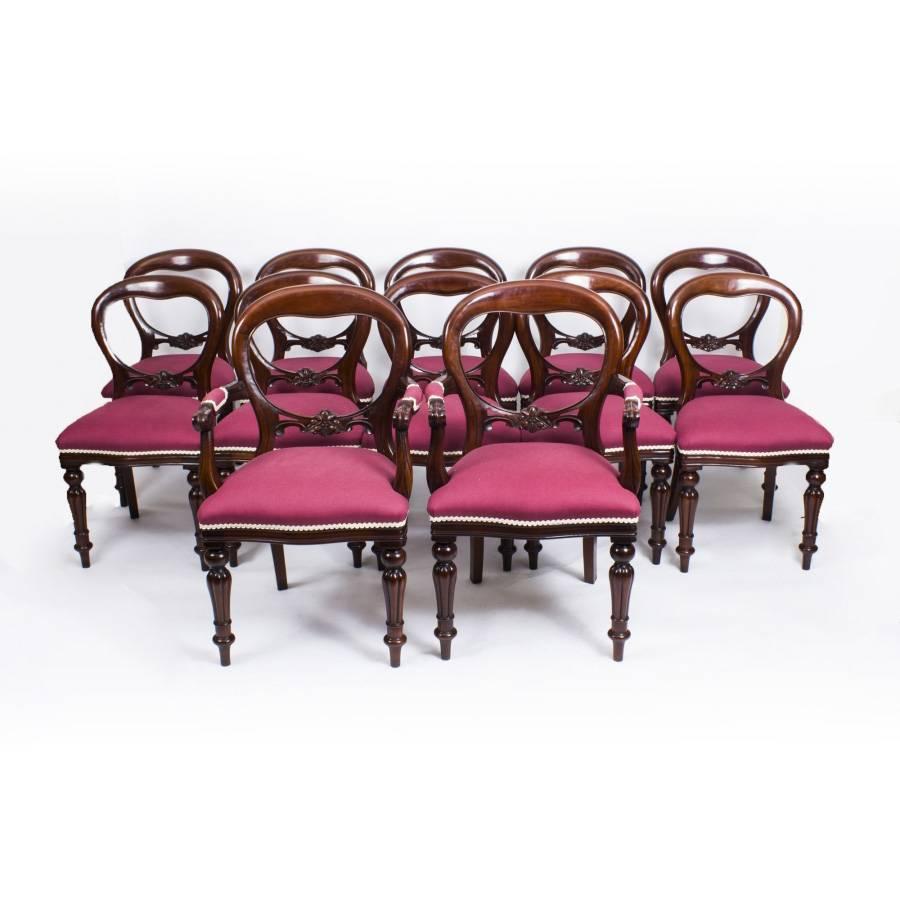19th Century William IV Mahogany Dining Table and 12 Chairs 6