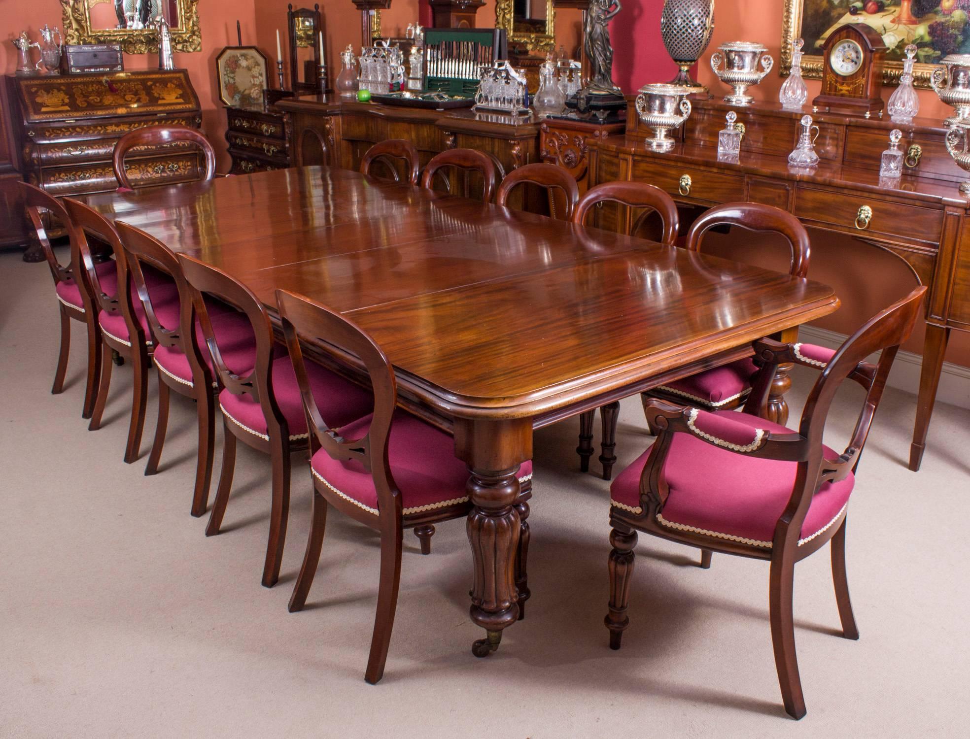 19th Century William IV Mahogany Extending Dining Table In Excellent Condition In London, GB