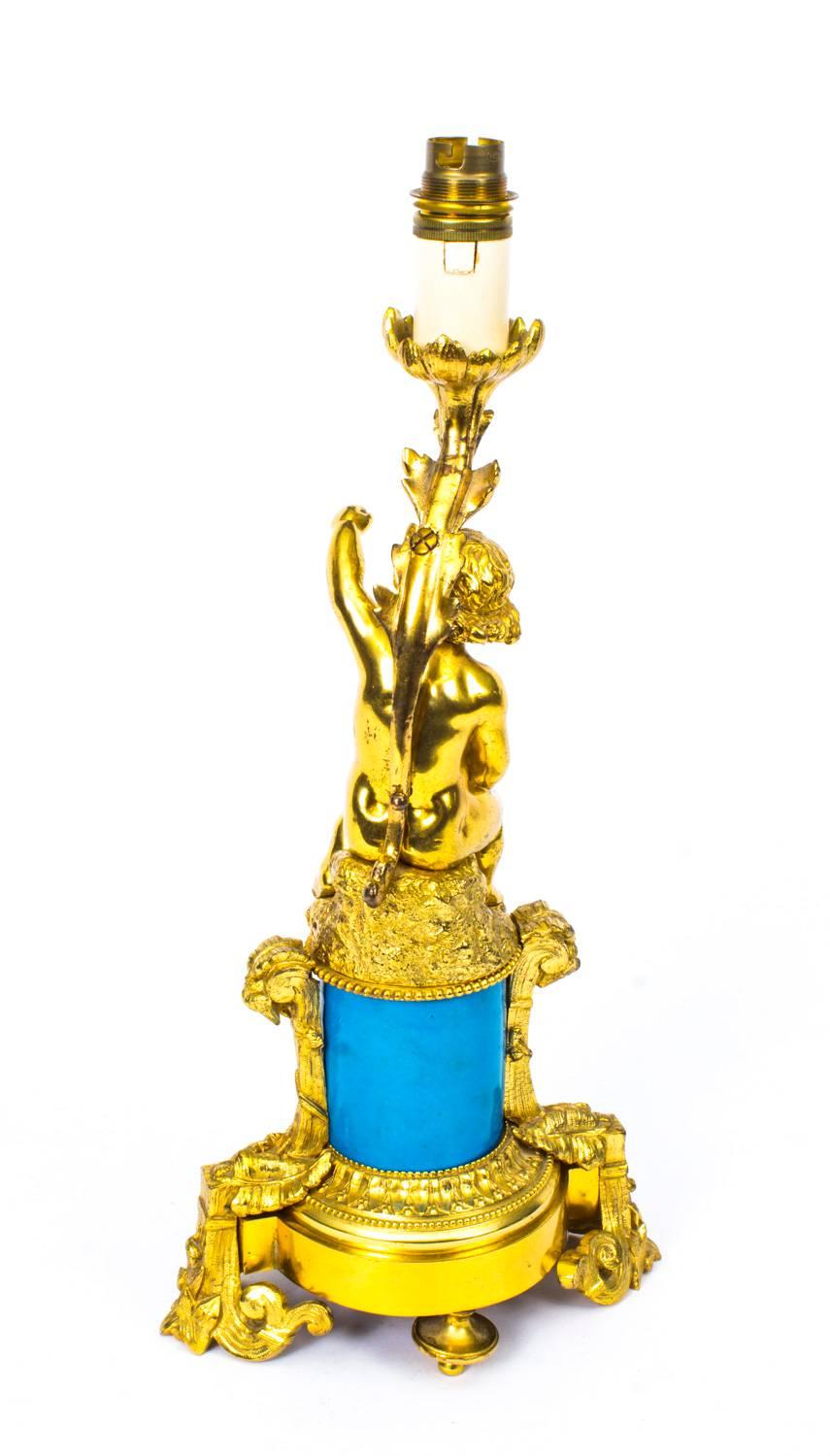 19th Century Ormolu and Sèvres Porcelain Table Lamp 2