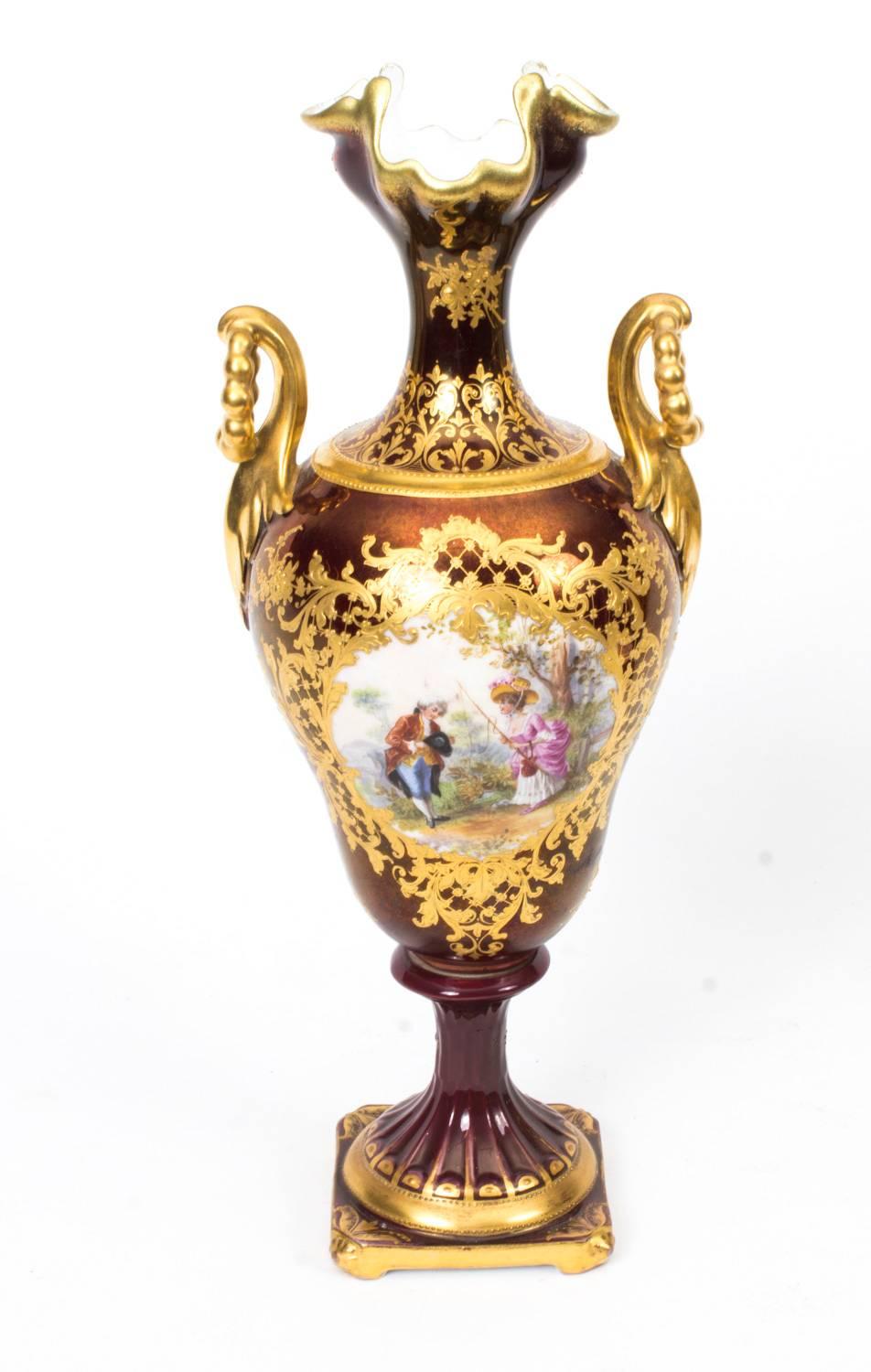 19th Century Pair of Helena Wolfsohn Dresden Porcelain Vases In Excellent Condition In London, GB