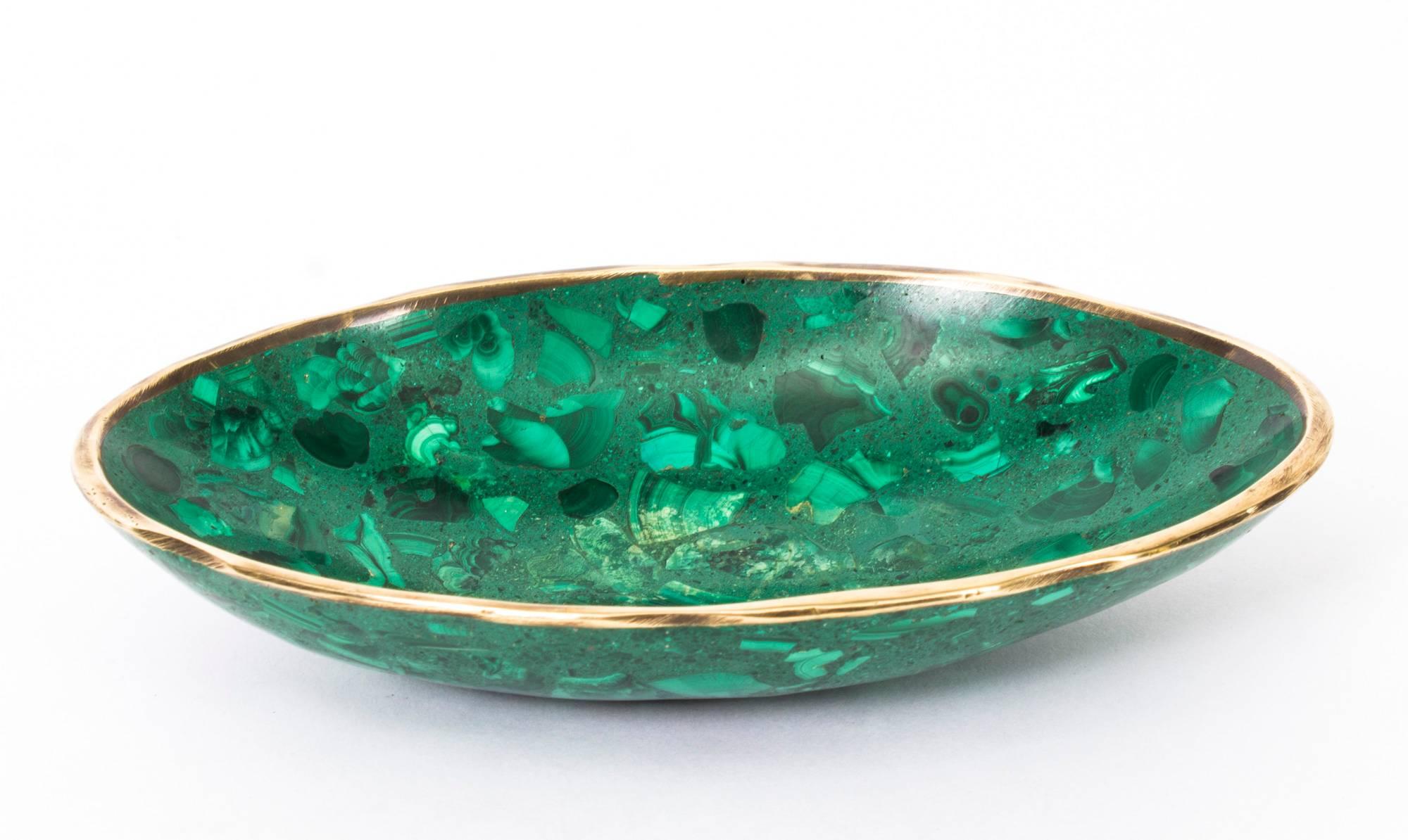 Early 20th Century Malachite and Ormolu-Mounted Oval Trinket Dish In Excellent Condition In London, GB