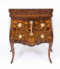 18th Century Pair of Dutch Marquetry Walnut Bedside Chests