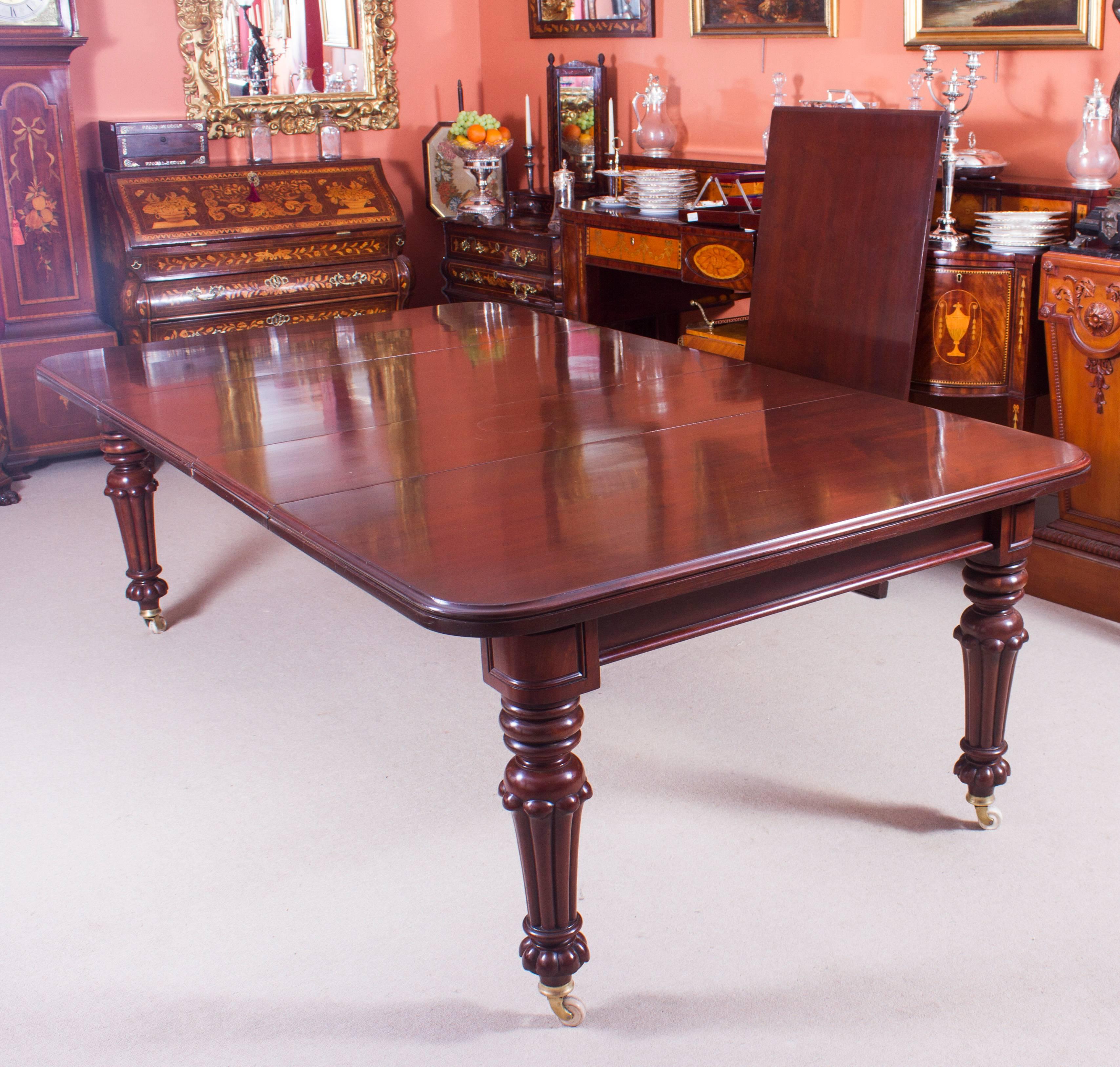 Victorian 19th Century Flame Mahogany Extending Dining Table, and 12 Chairs