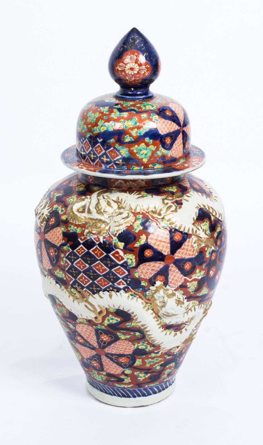 Antique Pair of Japanese Imari Dragon Porcelain Vases, 19th Century 3