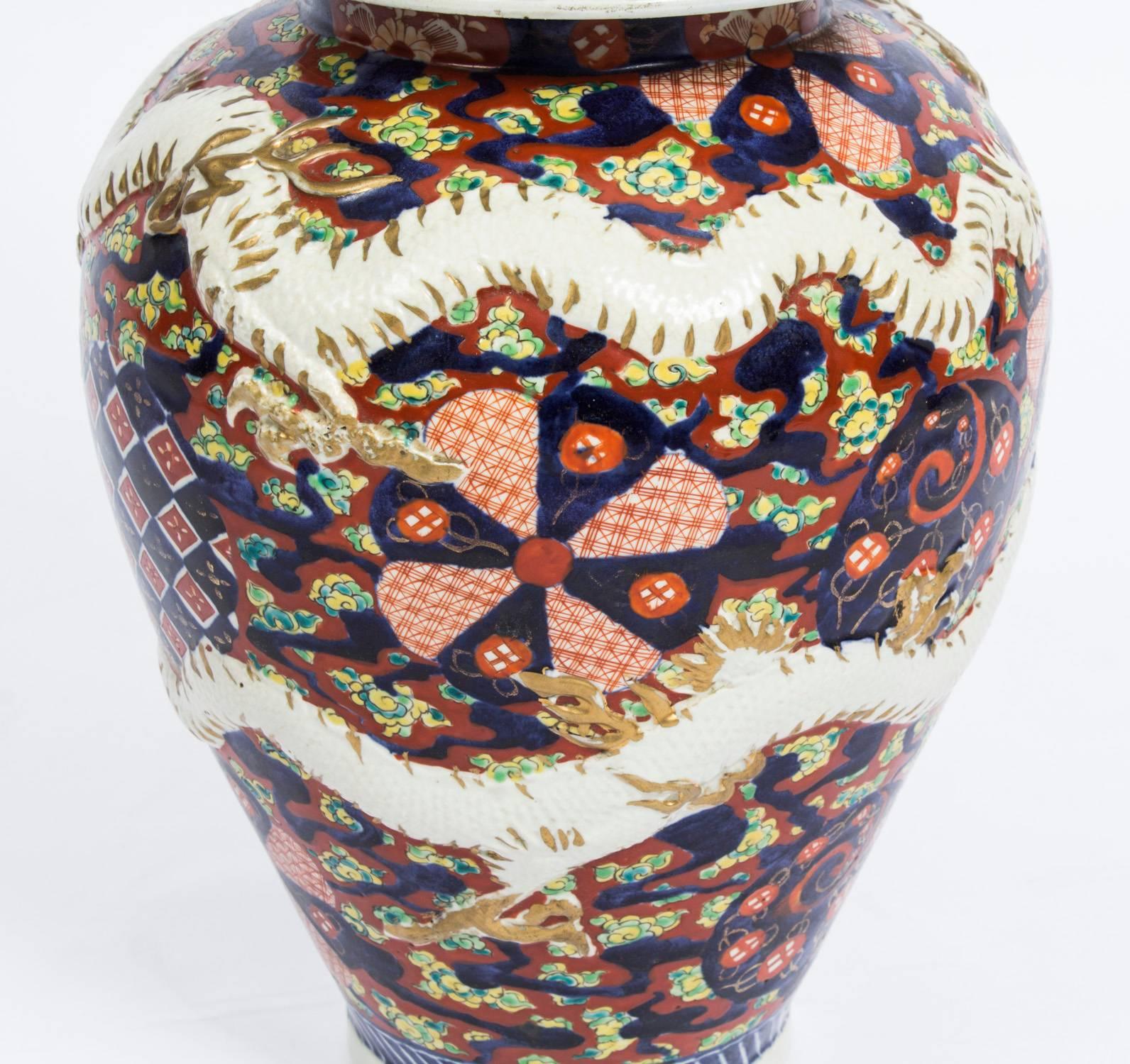 Antique Pair of Japanese Imari Dragon Porcelain Vases, 19th Century In Excellent Condition In London, GB