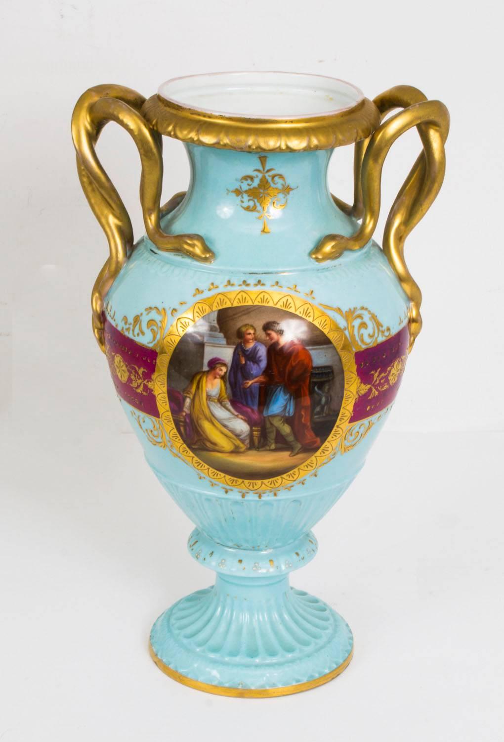 19th Century Pair of Vienna Porcelain Bleu Celeste Twin Handled Vases 3