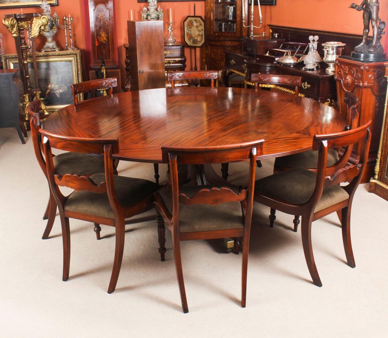 Vintage Mahogany Jupe Dining Table And Leaf Cabinet Mid 20th Century In Excellent Condition Vintage Mahogany Jupe Dining Table And Leaf Cabinet Mid 20th Century In Excellent Condition