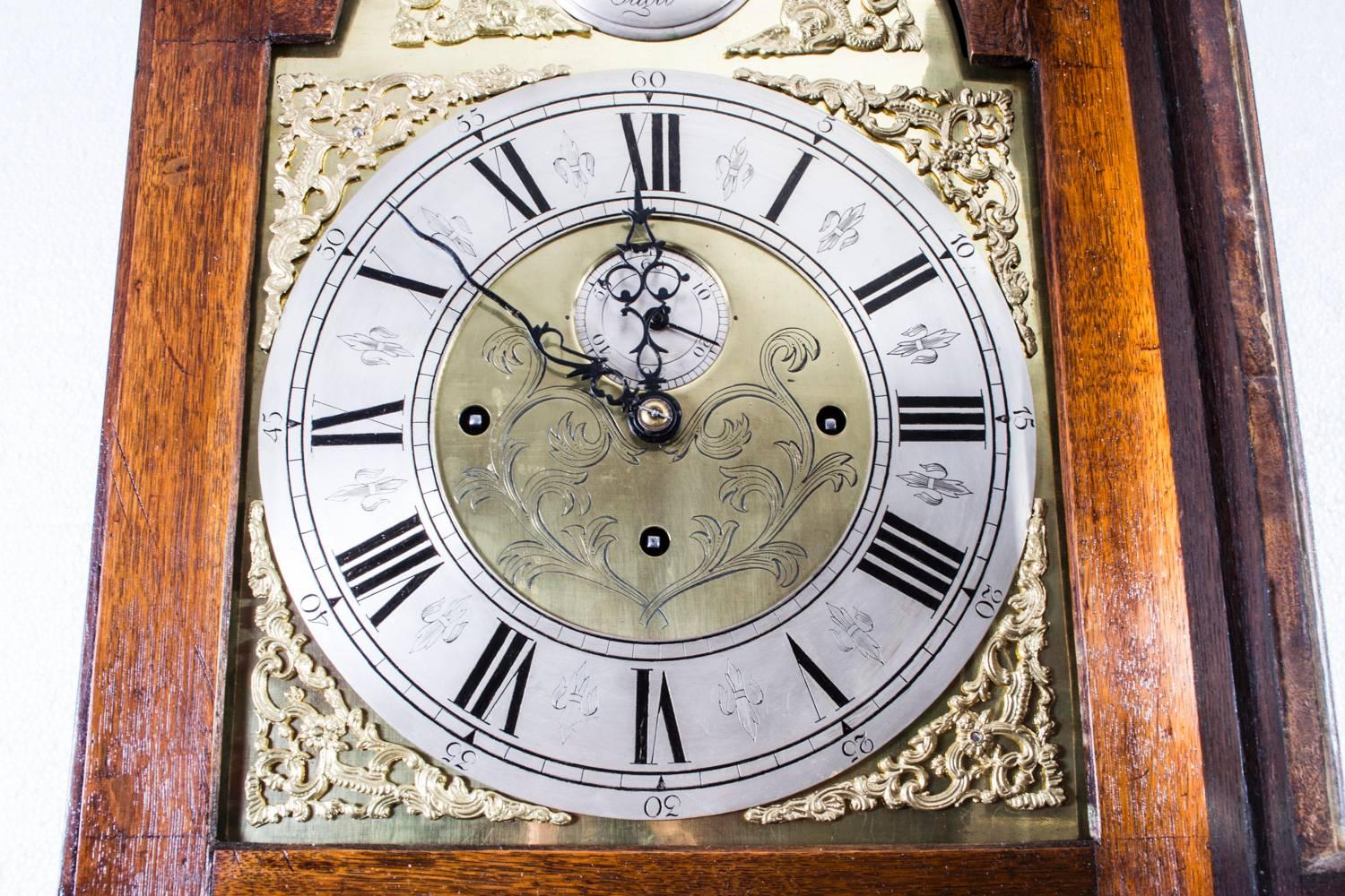 Marqueterie horloge de parquet du 19e siècle avec sonnerie de cloches