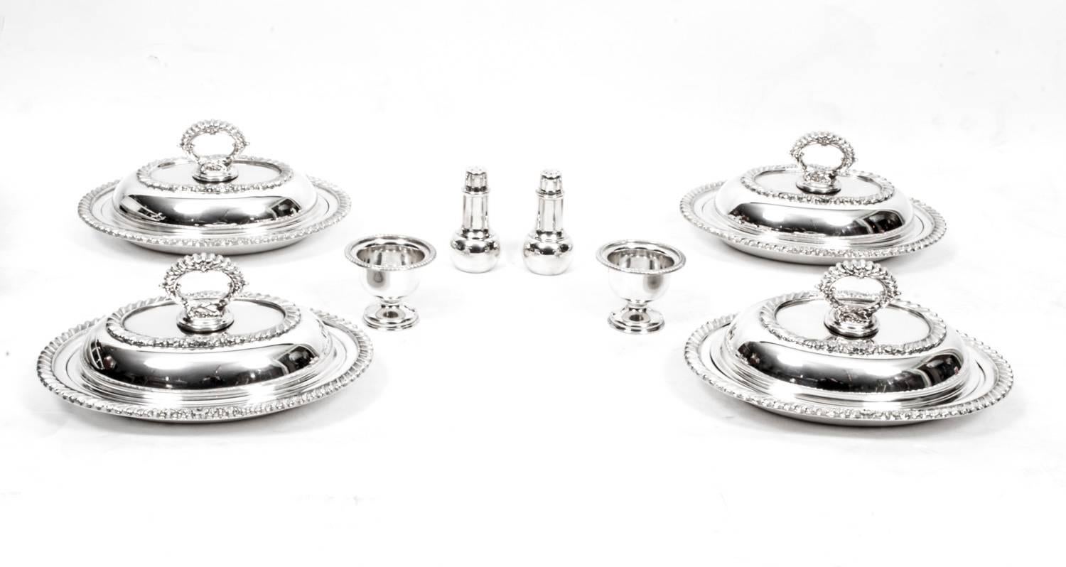 Antique Silver Plated Lazy Susan Serving Tray, circa 1920 In Excellent Condition In London, GB