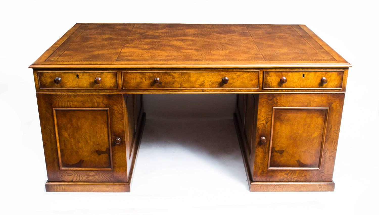 Antique Large Pollard Oak Partners Pedestal Desk, circa 1860 4