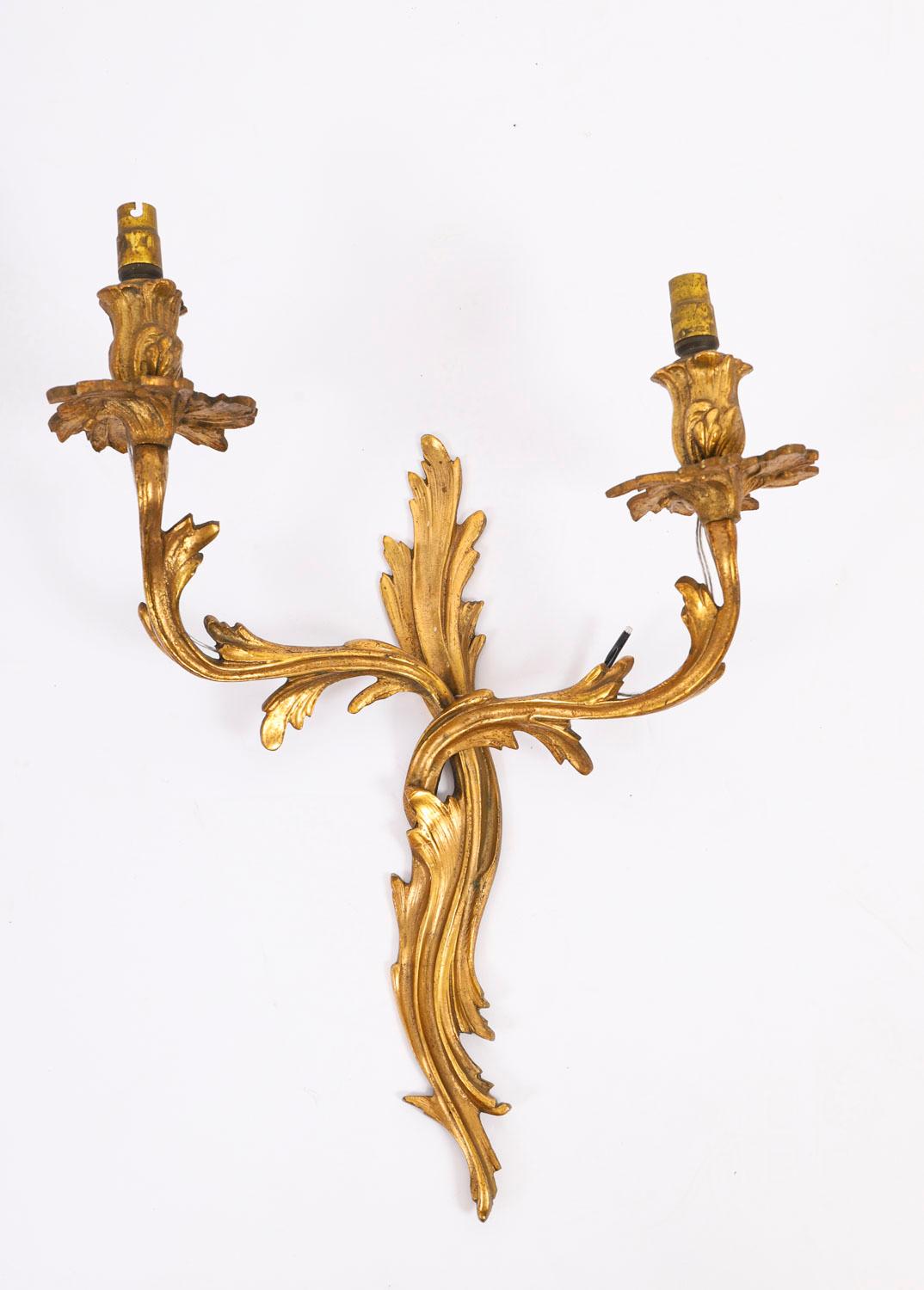 Conjunto Vintage de 6 Apliques de Ormolu de Estilo Neoclásico Francés Siglo XIX en venta 5