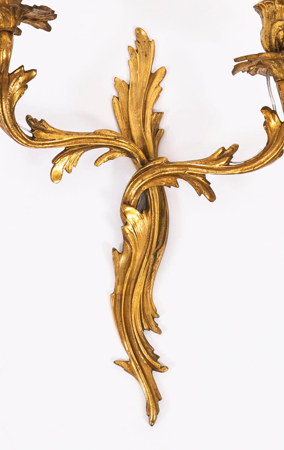 Conjunto Vintage de 6 Apliques de Ormolu de Estilo Neoclásico Francés Siglo XIX Ormolú en venta