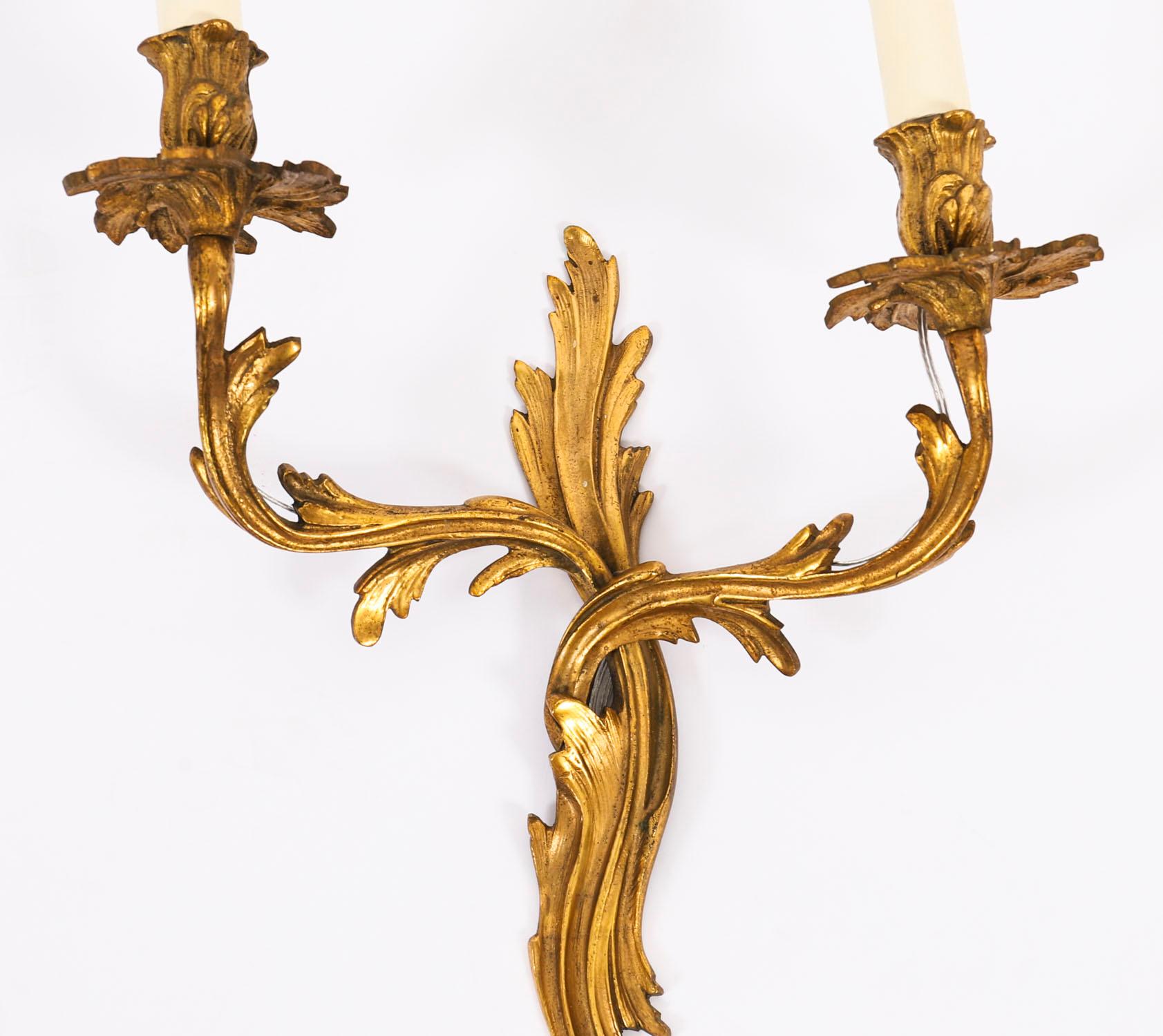 Conjunto Vintage de 6 Apliques de Ormolu de Estilo Neoclásico Francés Siglo XIX siglo XIX en venta