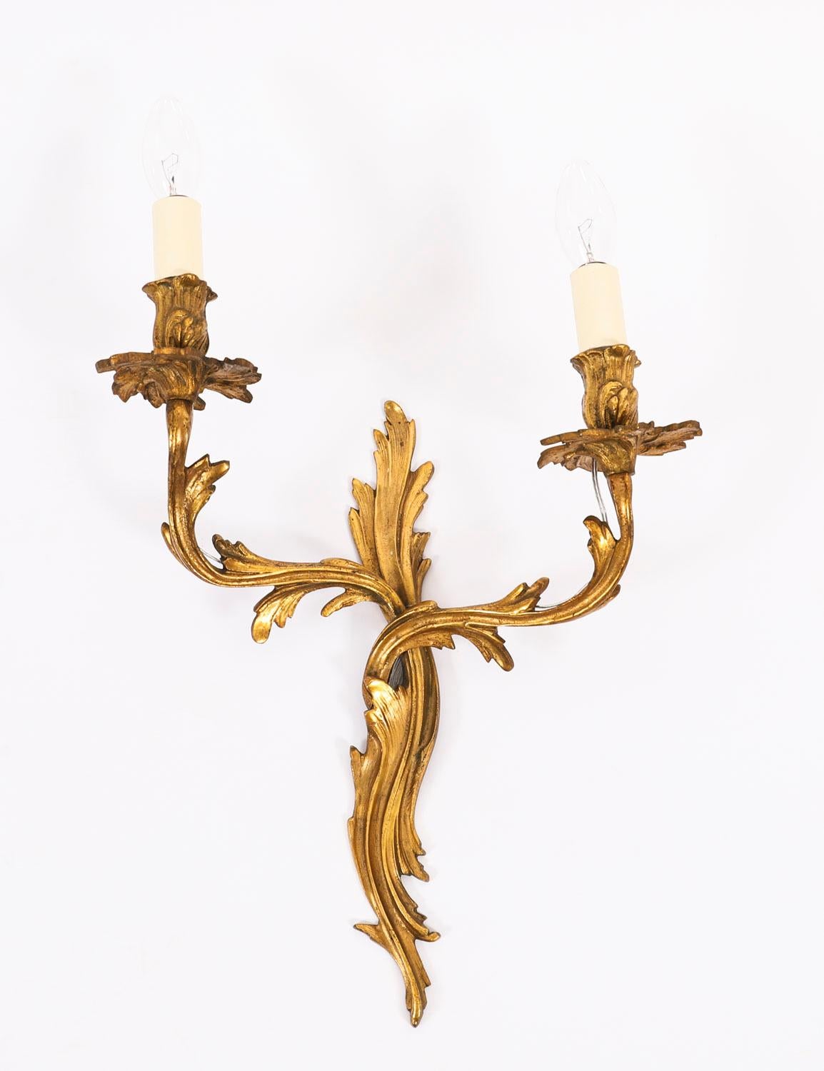 Conjunto Vintage de 6 Apliques de Ormolu de Estilo Neoclásico Francés Siglo XIX en venta 3