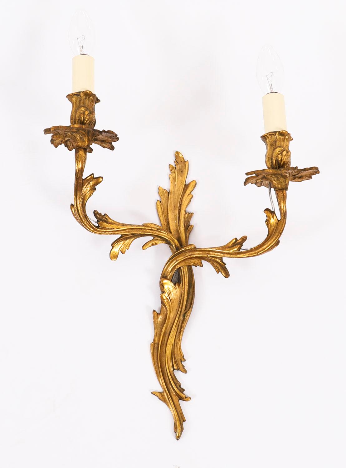 Conjunto Vintage de 6 Apliques de Ormolu de Estilo Neoclásico Francés Siglo XIX en venta 7