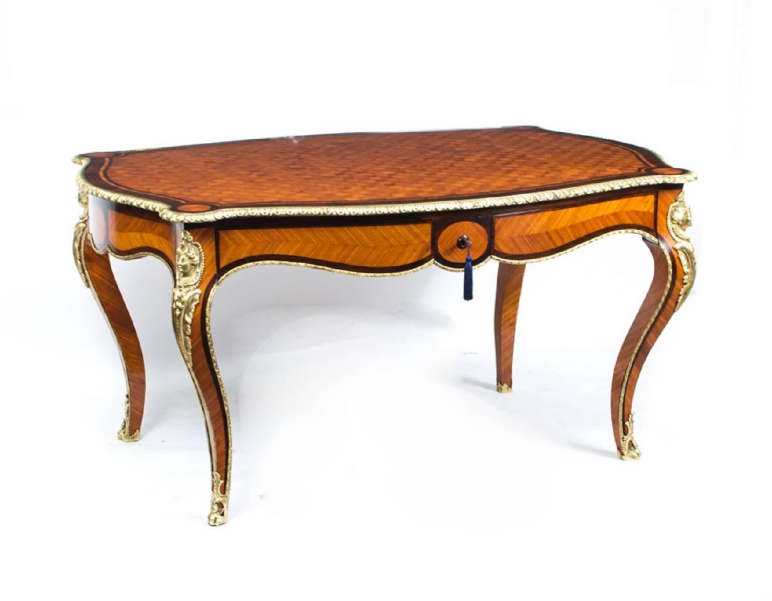 19th Century French Bureau Plat Parquetry Writing Table For Sale 5