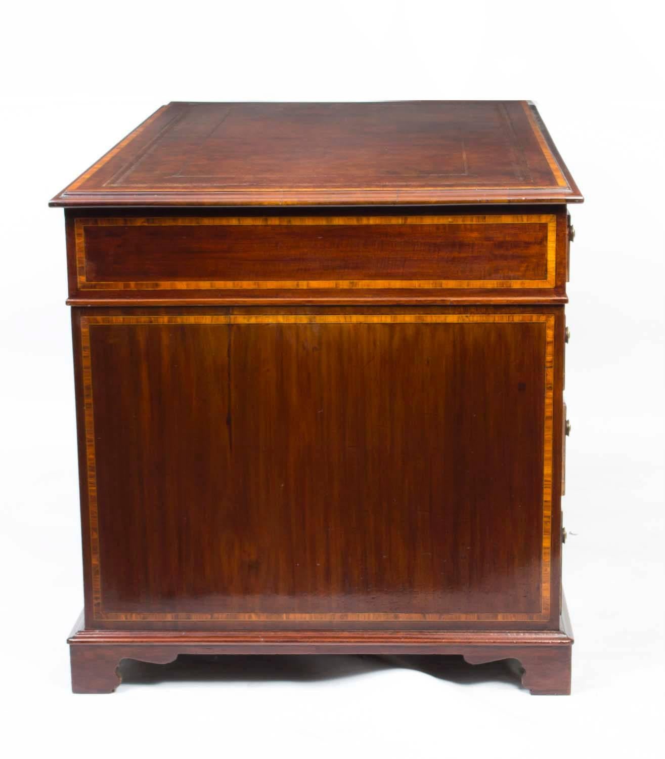 Antique Victorian Inlaid Mahogany Pedestal Desk, circa 1860 2