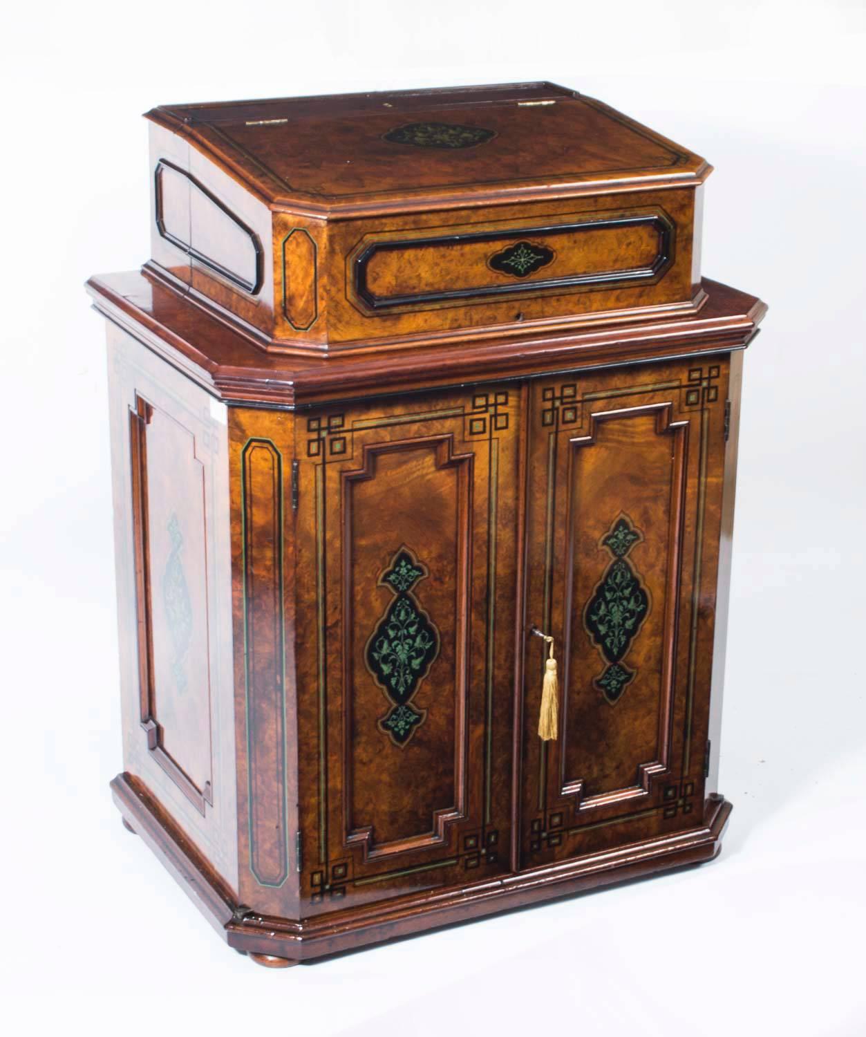 Antique Victorian Walnut Davenport Desk, circa 1850 4