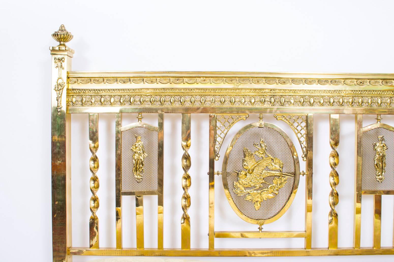 English Antique Edwardian Polished Brass Double Bed, circa 1900