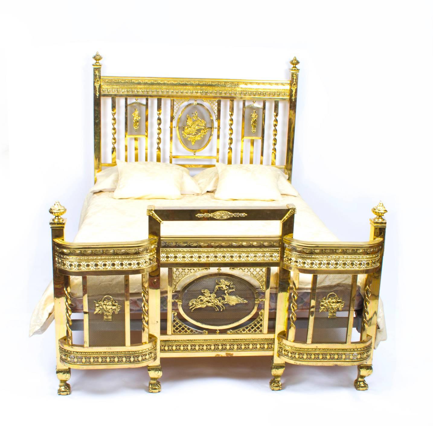 Antique Edwardian Polished Brass Double Bed, circa 1900 5