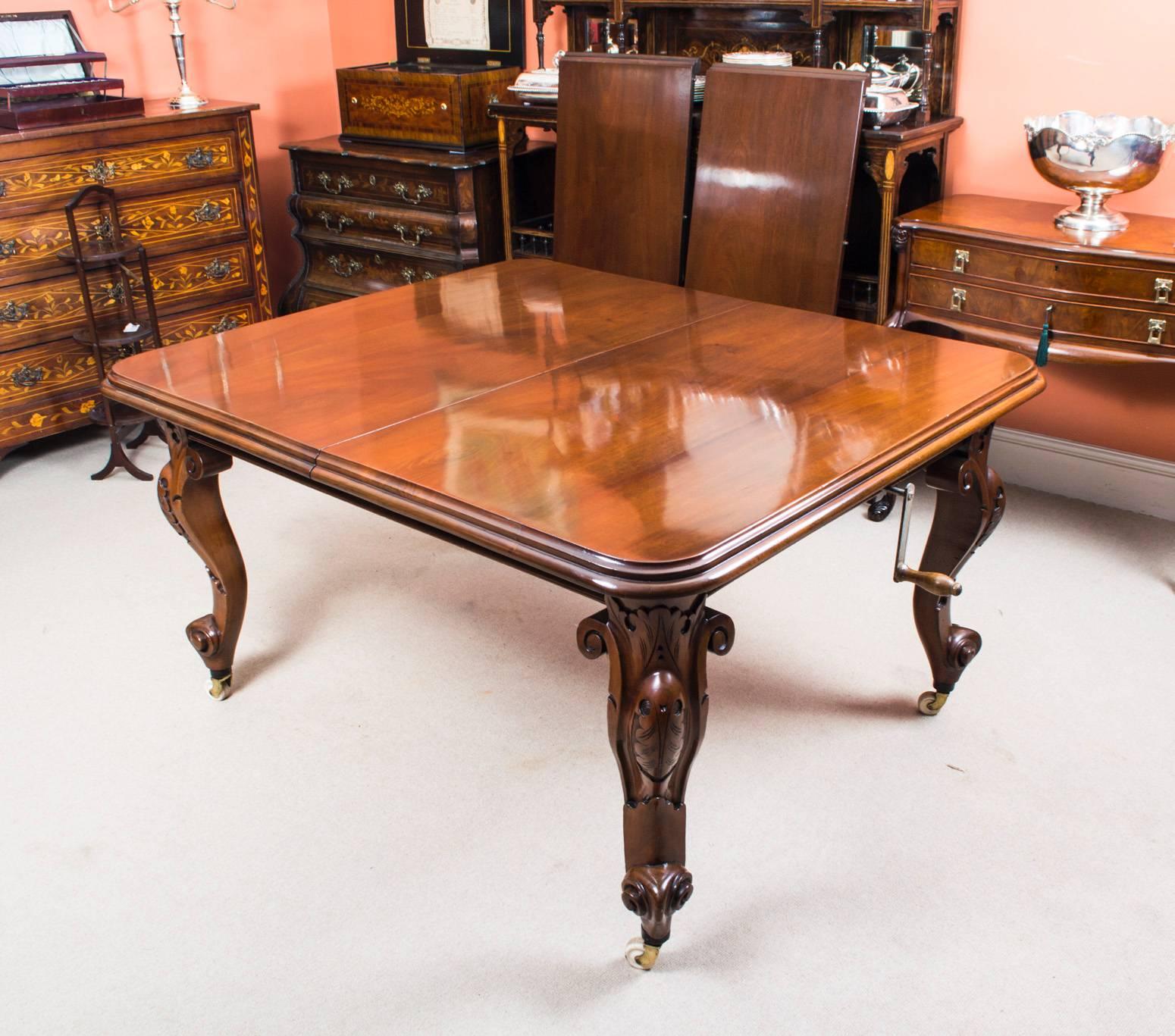 Antique Victorian Mahogany Dining Table and Eight Chairs 2