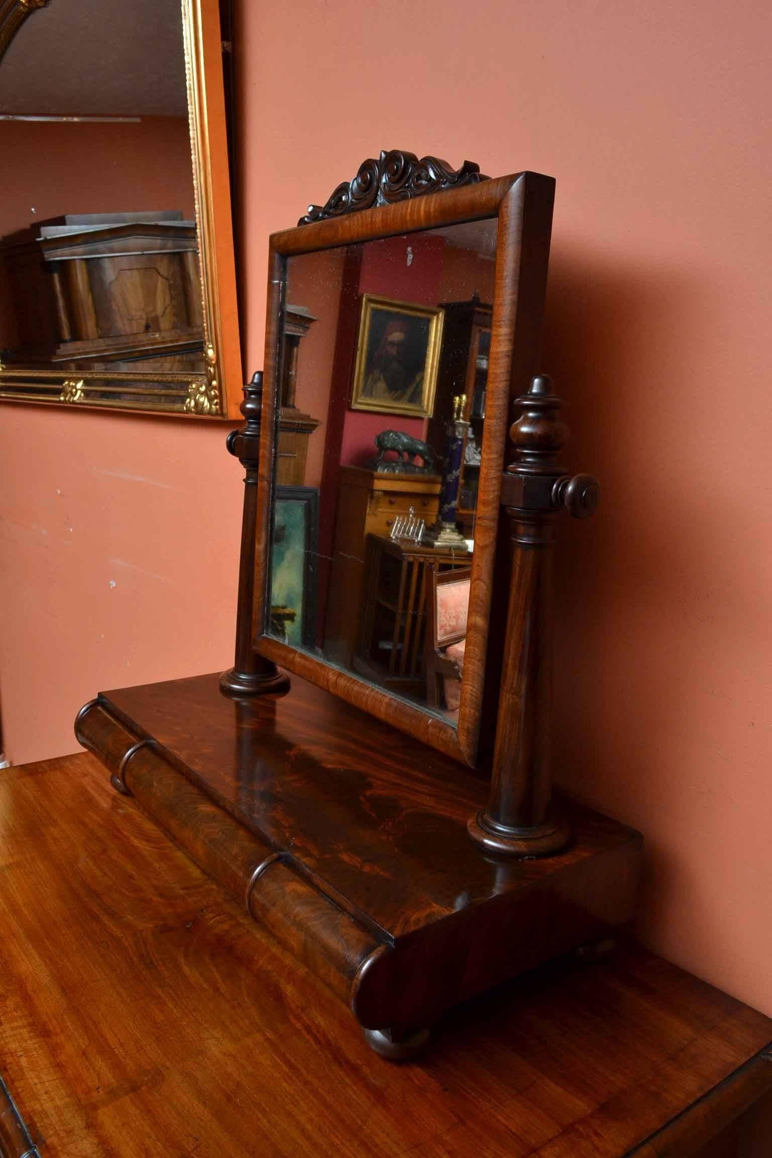 19th Century Victorian Mahogany Dressing Table Mirror In Excellent Condition In London, GB