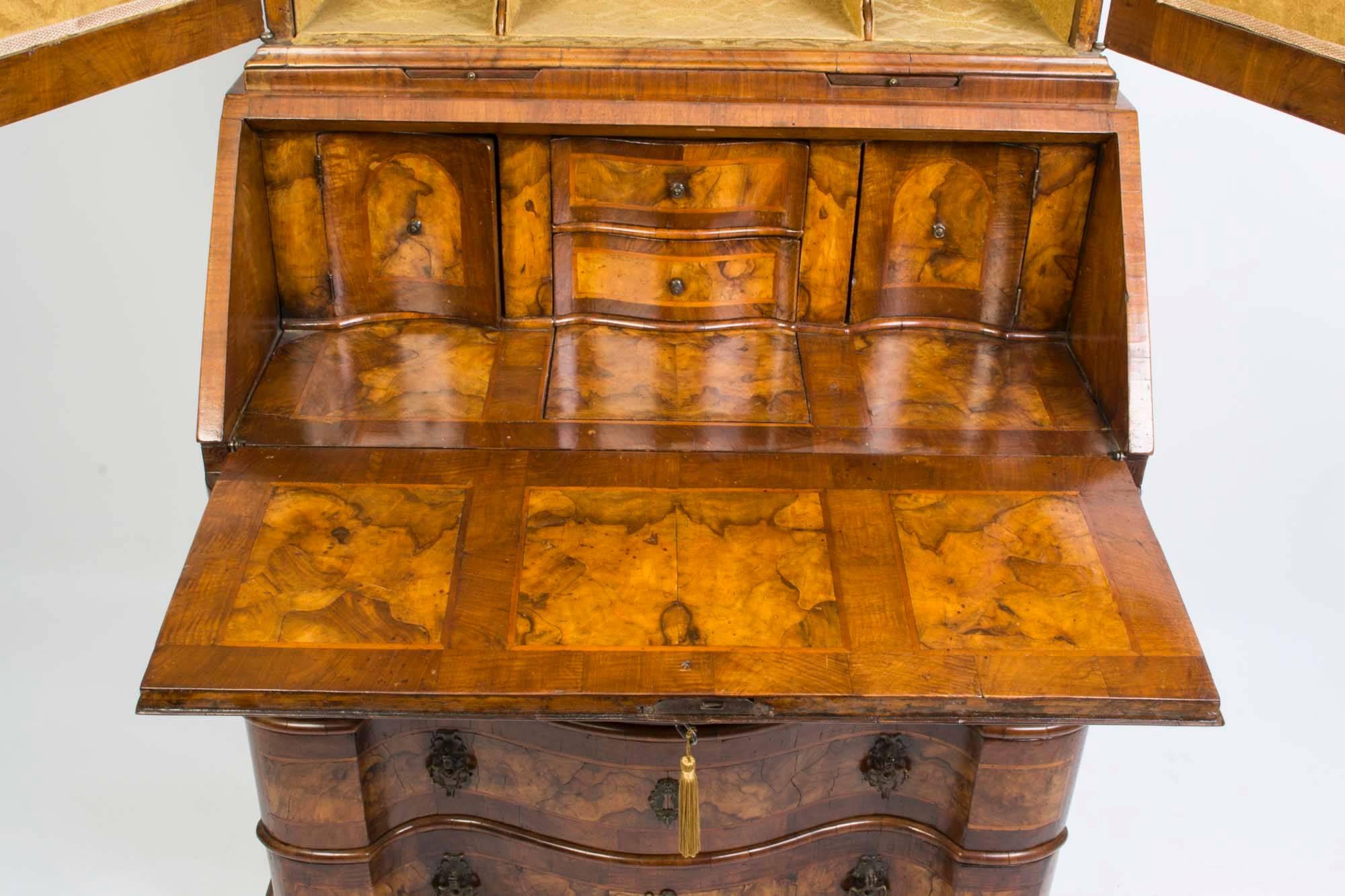 Antique Important Venetian Bureau Bookcase 18th Century In Good Condition In London, GB