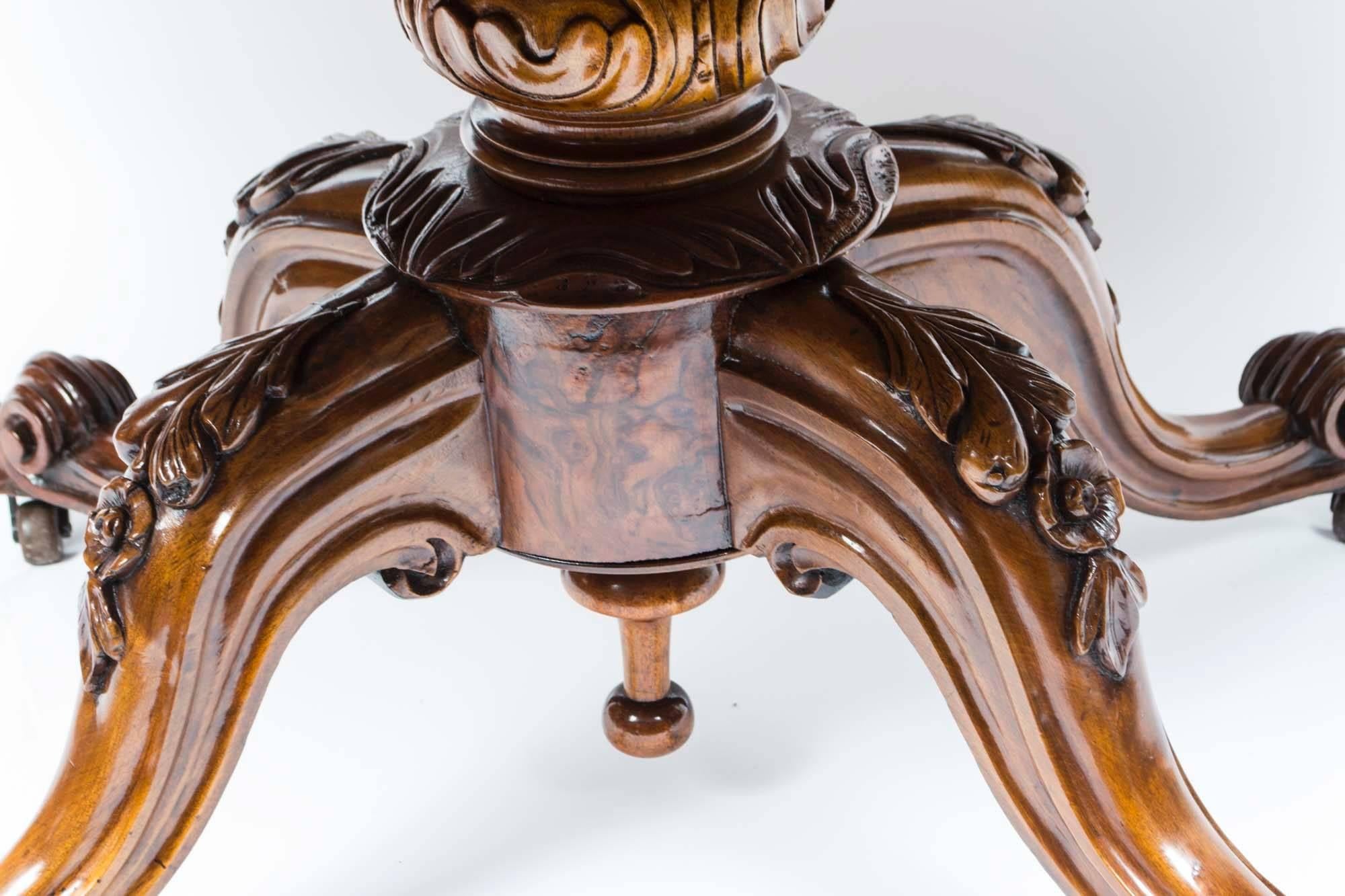 British Antique Burr Walnut Marquetry Oval Loo Table, circa 1860