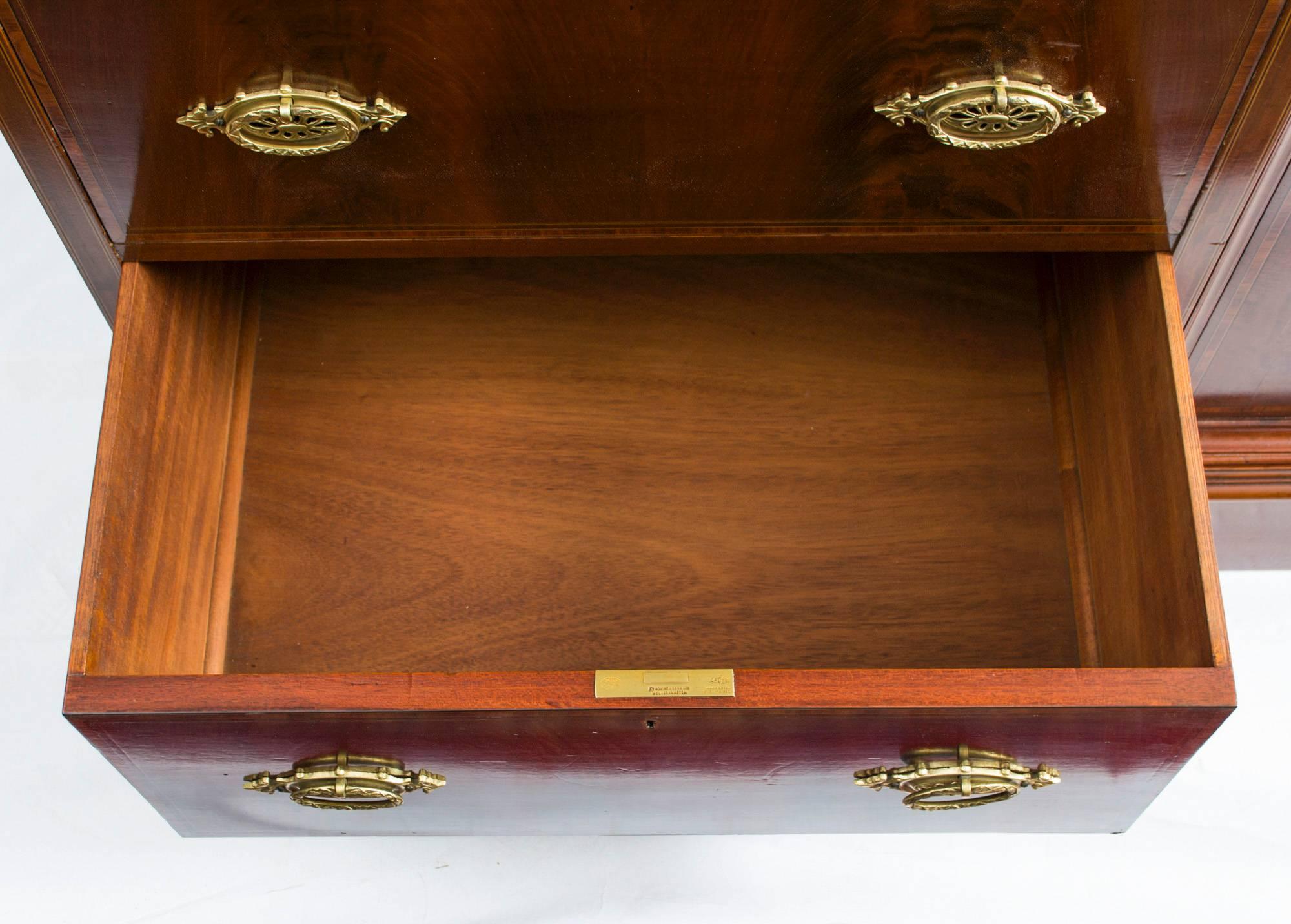 Late 19th Century Antique English Victorian Mahogany and Inlaid Wardrobe, circa 1880