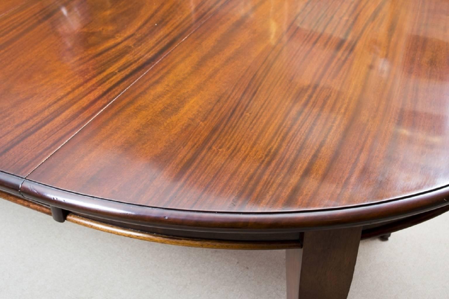 Antique Edwardian Mahogany Dining Table, circa 1900 In Excellent Condition In London, GB
