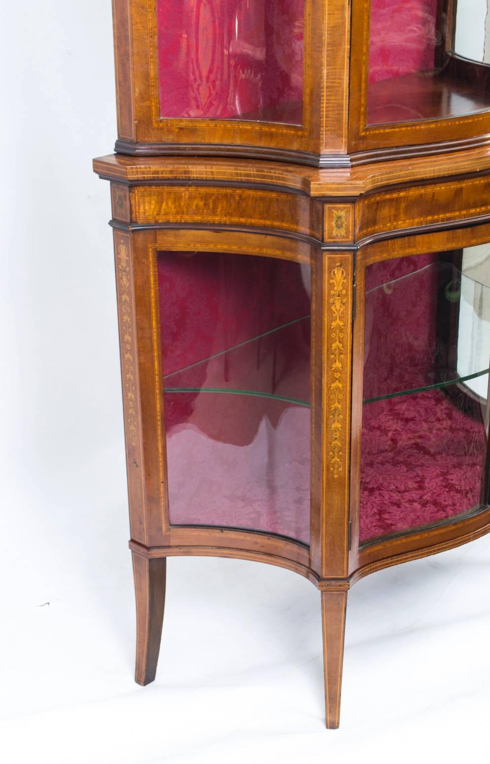 Antique Edwardian Inlaid Display Cabinet 19th Century In Excellent Condition In London, GB