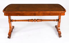 Bureau antique victorien en chêne taillé, de style Gillows, XIXe siècle