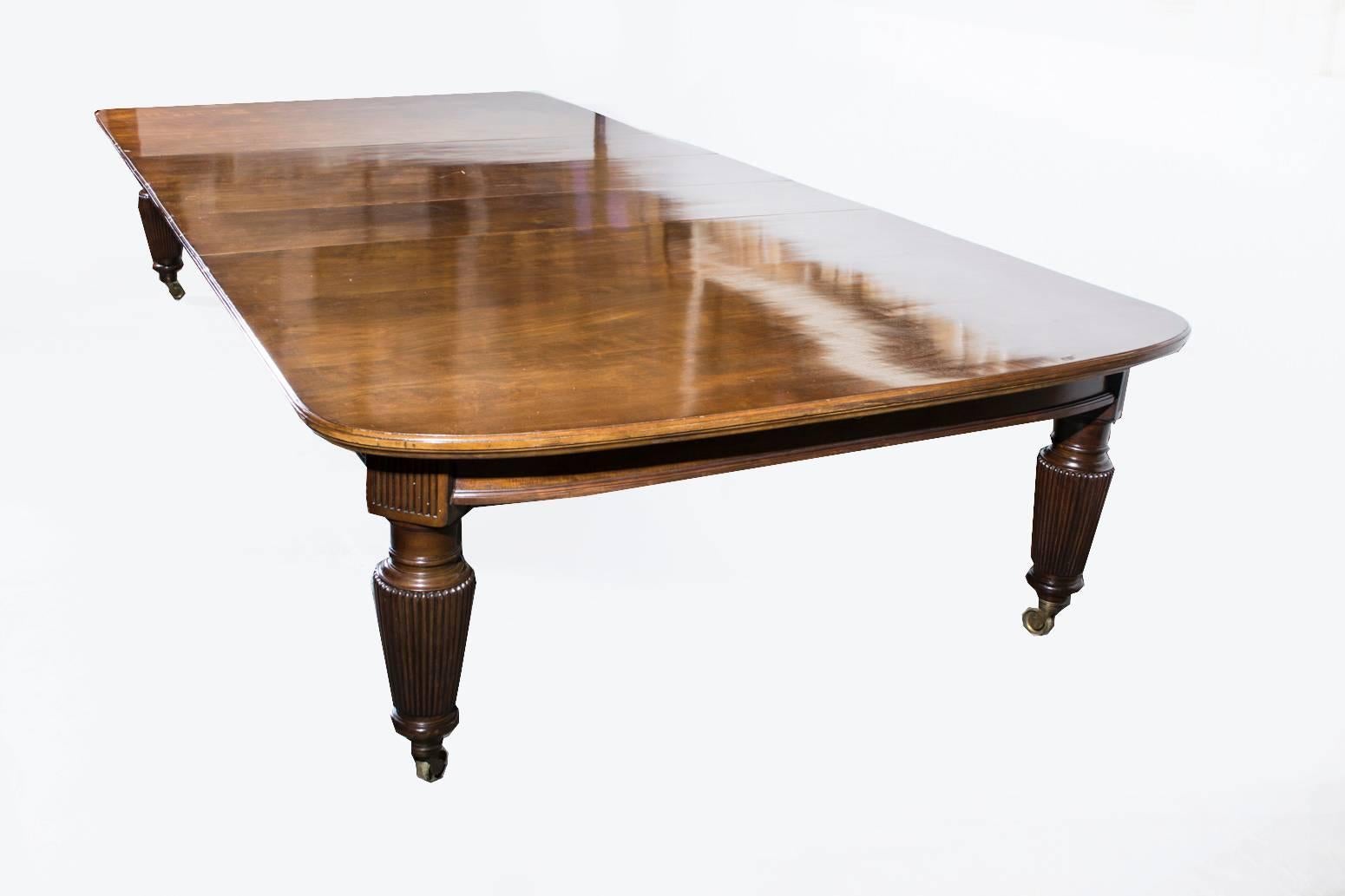 Antique Victorian Extending Dining Table, circa 1880 2