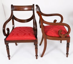 Set vintage di 22 sedie da pranzo con schienale a festoni Regency Revival 20° secolo