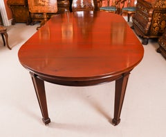 Antique Victorian Oval Flame Mahogany Extending Dining Table 19thC