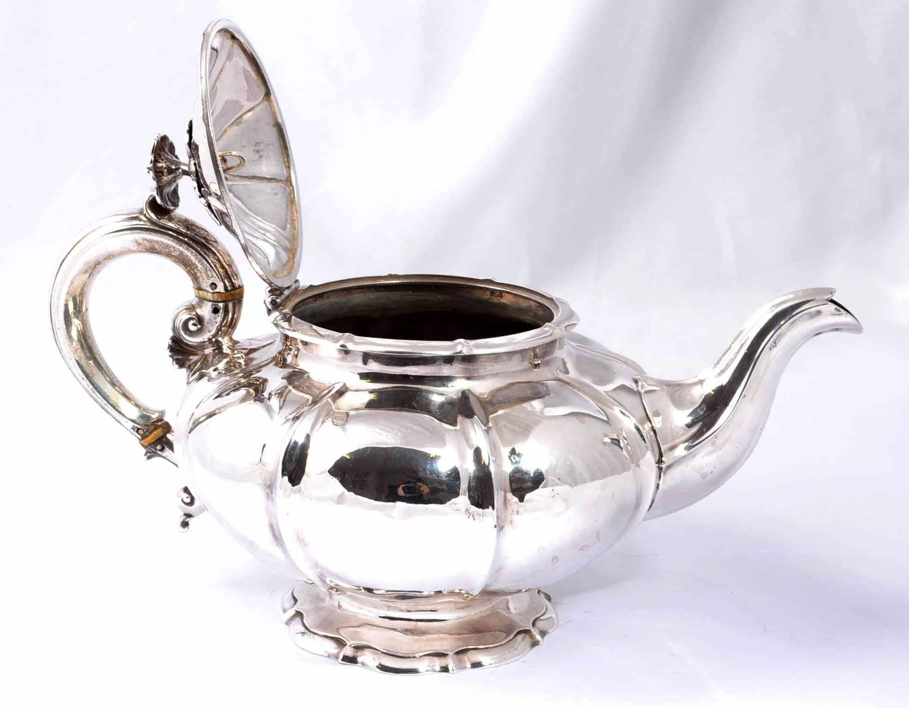 William IV Antique Victorian Silver Teapot, 1832