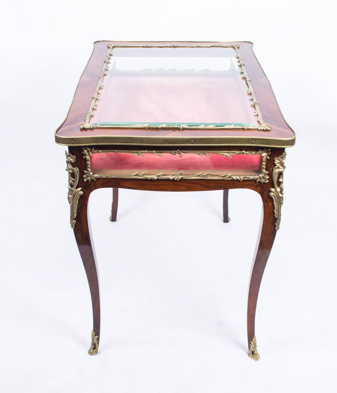 Antique French Kingwood and Ormolu Bijouterie Display Table 2