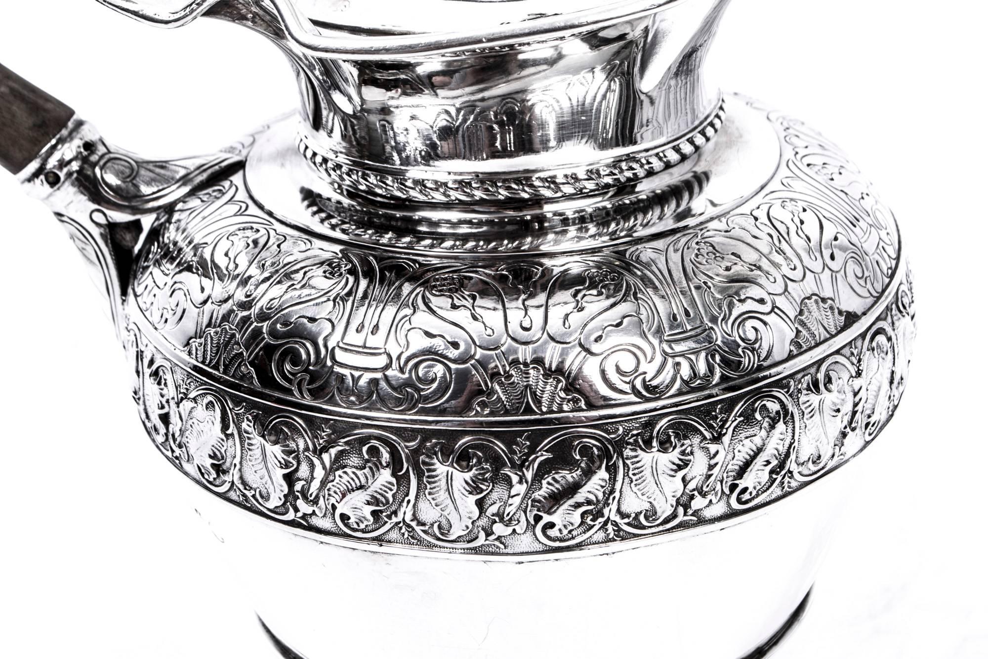 Antique Pair of Sterling Silver Ewers Jugs by John Bridge, 1825 In Excellent Condition In London, GB