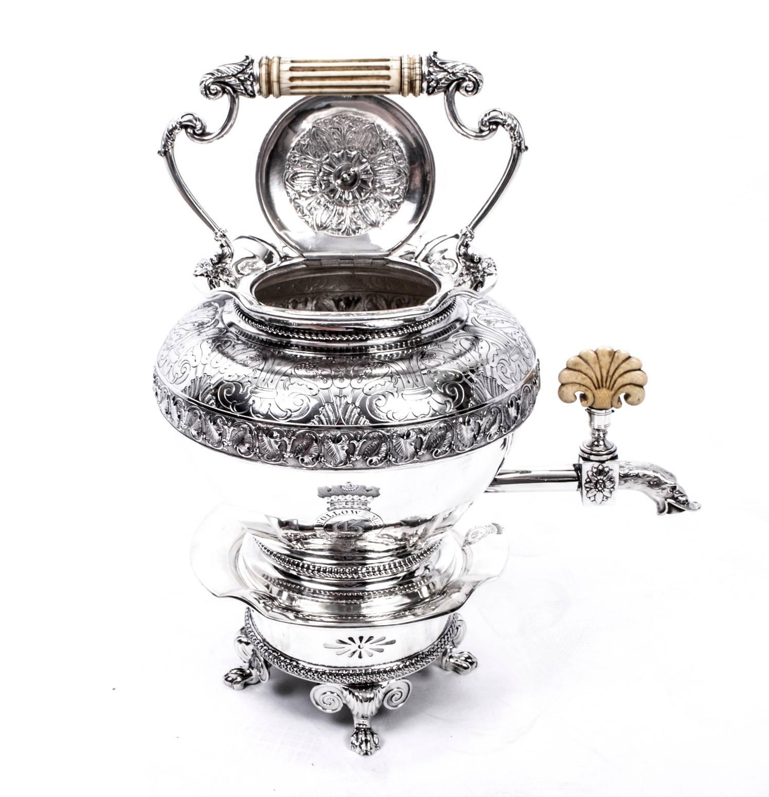 Antique Sterling Silver Kettle on Stand John Bridge, 1825 In Excellent Condition In London, GB