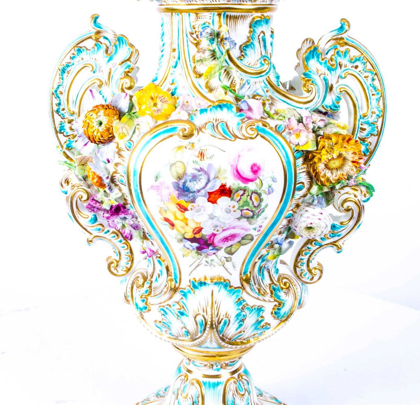 Antique Pair of Meissen Porcelain Vases, circa 1810 In Excellent Condition In London, GB