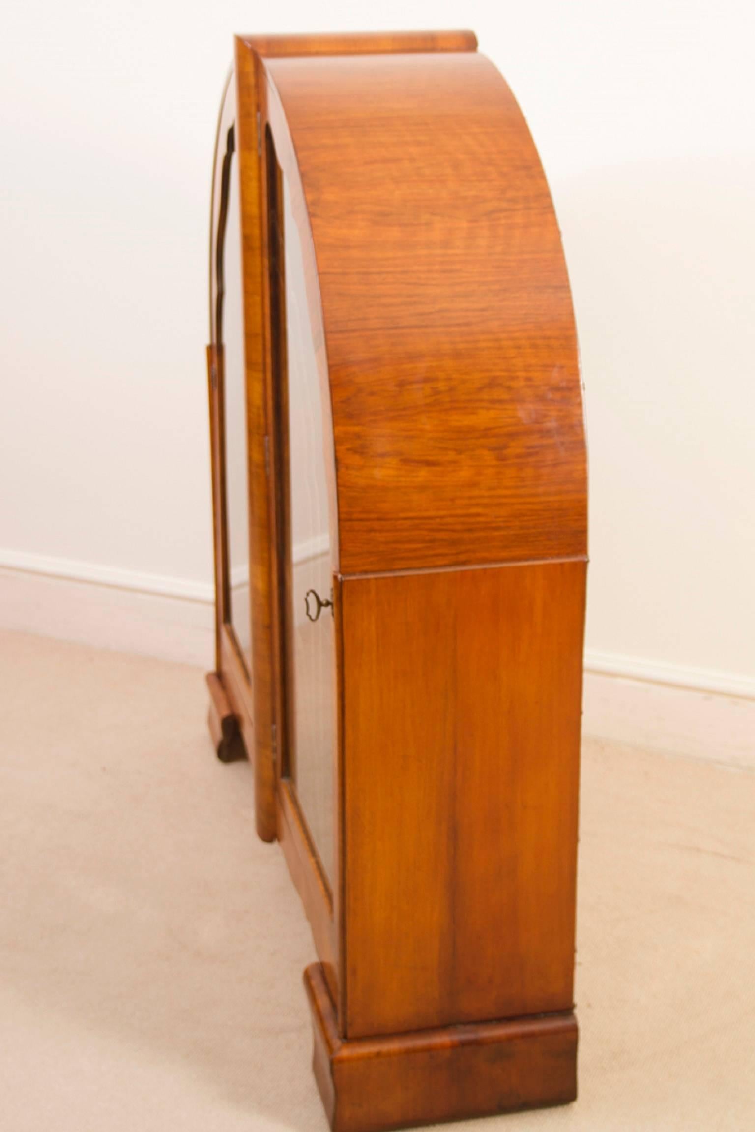 1920s Art Deco Walnut Display Cabinet or Bookcase In Excellent Condition In London, GB