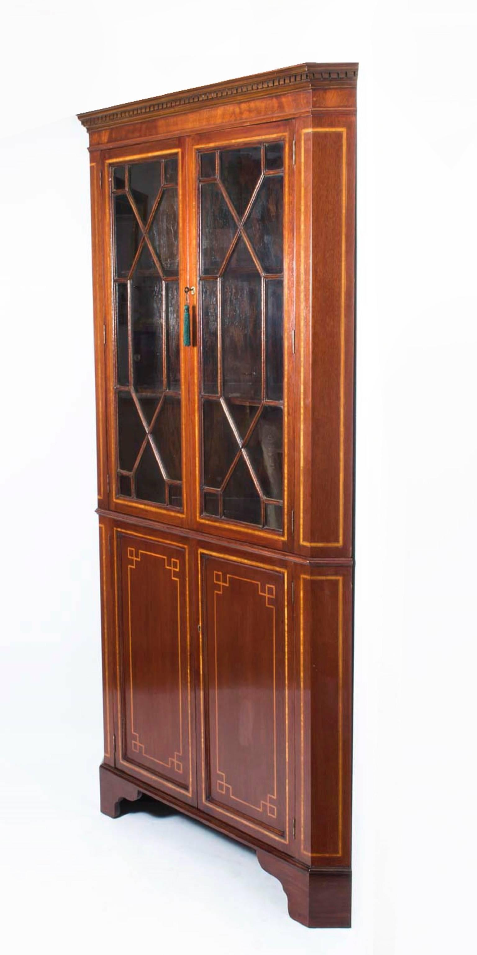 Antique  Victorian Inlaid Two-Door Corner Cabinet 19th C 4